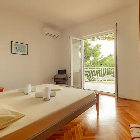 Apartments Villa Jadranka Marusici (Split-Dalmatia) Exterior photo